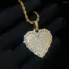 Catene 2023 Iced Out Bling Hip Hop Donna Uomo Gioielli Micro Pave CZ Big Lovely Heart Shape Charm Collane con ciondolo Regalo all'ingrosso