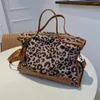 Sacs de soirée Vintage léopard toile fourre-tout femmes luxe Designer glands sacs à main à bandoulière polyvalent grande capacité dames Shopper