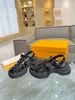 Designer Hausschuhe Frau Mode Berühmte Nieten 5 cm Ferse Sandale Sflops Leder Dame Slide Slipper Sommerschuh Sexy Sandalen Große Größe 35-41 MIT BOX