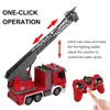 1:24 7 kanaler 2.4G fjärrkontroll Electric Fire Rescue Truck RC Water Spray Fire Truck Music Light Engineering RC Truck