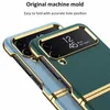 Luxury Solid Leather Vogue Phone Case för Samsung Galaxy Folding Z Flip4 5G Full Protective Soft Bumper Plating Business Fold Shell Supporting Wireless Charging