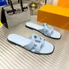 Designer Slipper Women Leather Flat Bottom Slippers Fashion Letter Hollow Sandals Show Party Wedding Summer Lightweight Beach Shoes 35-43