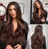 Perruques synthétiques ondulées de 24 pouces de long Ombre Brown Middle Part pour les femmes de nombreux styles à choisir parmi la personnalisation du support