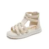 Sandalen Zomersandalen voor meisjes 2023 Nieuwe veelzijdige solide kleurstijl zachte niet-slip platte casual weefschoenen voor prinses R230529