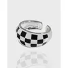 Ringos de cluster Pequena minoria Luz de luxo Design de anel de luxo simples Folicieiro Lattice Sterling Silver Feminino Casal Birthday Presente