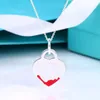 ladies stainless steel couple pendant neck luxury jewelry Valentine 2023 Fashion peach heart necklace bracelet OT buckle tainless steel blue pink pendant Luxury