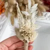装飾的な花小さな花柄のジプソフィラドライフラワーリーブミニブライドメイドブーケテーブルカードPOプロップDIYクラフトホーム