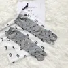 Vrouwensokken Chic Japanse Jacquard Split Toe Fashion Digital Combed Cotton Two Korean Harajuku Finger Tabi