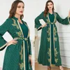 女性のための民族服の贅沢な緑のイスラム教徒ラマダンアラビア人ファム刺繍アバヤドレスイスラムジャラビヤトルコモロッコカフタン