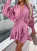 Casual jurken v-neck mode feestjurk vrouwen lente zomer solide elegante lange lantaarn mouw mini vakantie ruches streetwear vestidos