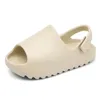 Sandalen Kinder Sandalen Baby Kleinkind Erwachsene Slip-on Mode Jungen Mädchen Schaum Strand Sommer Rutschen Knochen Harz Kinder Leichte Wasser Schuhe R230529