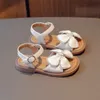 Sandali Sandali con strass da ragazza Moda Estate Nuovi sandali da principessa per bambini Scarpe casual da sposa morbide per feste