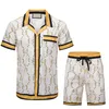 T -skjorta män t -skjorta skjortor designer skjorta shorts set 2 bit rosa hjärtmönster set mens färgglada korta ärm shorts strandbyxor sommar lätt cool kostym 2023