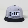 Snapbacks 2021 Yeni Hip Hop Beyzbol Kapağı Unisex Merhaba Mektup Nakış Düğmesi Vahşi Pamuk Dört Seasons Global Açık Güneş Şapkası G230529