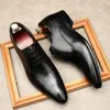 Noir bordeaux chaussures formelles pour hommes de haute qualité en cuir véritable Designer Social chaussures à lacets homme robe de mariée oxford chaussure