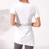 Kvinnors t-shirt sport kortärmad sexig kvinnors snabbtorkande fitnesskläder som kör avslappnade bantar TOPS Övning T-shirts Gym Wear J2305