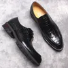 Mens formella skor äkta läder svart rund huvudkrokodilmönster oxford affär bröllop fest snörning klänningskor för män