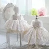 Flickklänningar Champagne Tulle Baby Dress Toddler Girls Spädbarn 1 år födelsedagsfest långärmad spets född dop dopklänning