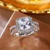 Cluster Ringen Mode Eenvoudige Vierkante CZ Voor Vrouwen Glanzende Bruids Bruiloft Accessoires Elegante Dame Ring Hoge Kwaliteit Sieraden Groothandel