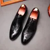 Luxe hommes chaussures en cuir véritable à lacets bout pointu noir marron Brogues oxford hommes chaussures habillées bureau de mariage chaussures formelles hommes