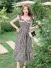 Robe à carreaux femmes été 2023 nouveau hors épaule mode soirée dames Vestidos Vintage mince Midi robes décontractées vêtements féminins