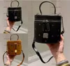 Bolso de mano de alta calidad Bolso de moda Lady Crossbody Cadena Bolsos Mujeres Messenger Moda Bolsos de hombro Diseñadores Bolsa con bolsa para el polvo