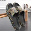 Flipers Men Sapatos de verão Sandálias de praia Novas sandálias casuais casuais não deslizam lesões leves respiráveis ​​slides Chanclas Mujer Playa J230530