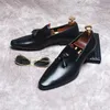 Nouveaux hommes chaussures habillées gland mocassins bout pointu peint noir marron chaussures décontractées pour hommes costume formel en cuir véritable Oxford chaussures