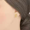 Orecchini a bottone CottvoGeometric Oval Virgin Mary Ear Studs Placcato oro Nostra Signora di Guadalupe Per le donne Gioielli di fede religiosa