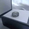 Дизайнерское ювелирное кольцо кольцо кольцо резного рисунка Полово распределение широко узкая версия квадратная персонализированная пара кольцо