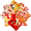 Thanksgiving Pet Bandana sjaal Triangle handdoek Kat Dog Apparel Maple Leaf Pompoen Speeksel handdoeken Kleine medium Pet Supplies