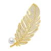 Broches YAMEGA Mode Strass Perle Plume Broche Broches De Luxe Femmes Manteau Col Designer Bijoux Vêtements Accessoires