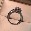 Solitaire Ring 7x9mm 2.0ct Oval Cut Engagement Ring Women's Wedding Anniversary Present med lådstorlekar 5 till 8