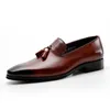 Véritable cuir hommes gland mocassins chaussures de luxe noir bordeaux sans lacet robe de mariée chaussures fête formelle Oxford chaussures pour hommes