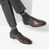 Hecho a mano 2023 nuevos zapatos formales de negocios para hombres, primera capa de cuero de vaca con cordones, zapatos de cuero genuino con punta cuadrada pequeña para hombres