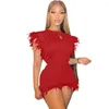 Conjunto activo de dos piezas de plumas sexy para mujer, chándal para fiesta, camiseta para Club, Tops cortos y pantalones cortos, conjuntos de ropa para correr de cintura alta