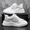 Spring Autumn Casual Non-Slip Fashion Shoes Men's Breathable Lace-up Chic Sneakers Manliga bekväma all-match män skor