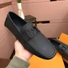 19Model 2023 Bröllopsklänning Casual Mens Loafers Plus Size 46 Designer Buckle Lazy Peas Embrodery Moccasins Suede Leather Shoes for Men