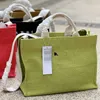 NOUVEAU M-lettre sac fourre-tout tissé Designers sac à main femmes fourre-tout mode tout-match femmes rue tendance sac à bandoulière grande capacité sacs à provisions sac à main