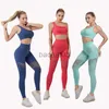 Kvinnors spårningsdräkter 2-stycke Set Women Gymkläder en-axel Sports BH Fitness Legings Workout Set för kvinnor sportkläder atletiska gym kostymer J230525