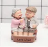 Decorative Objects Figurines Grandparents Model Ornament Creative Sweety Lovers Couple Ornaments Modern Home Decoration Living Room For Gift ZM904 230530