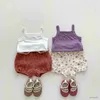 Set di abbigliamento Nuovi arrivi Neonate Solid TankandFloral Shorts Abiti estivi Abito floreale Set a due pezzi