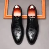 Luxe hommes chaussures en cuir véritable à lacets bout pointu noir marron Brogues oxford hommes chaussures habillées bureau de mariage chaussures formelles hommes