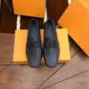 19Model 2023 Bröllopsklänning Casual Mens Loafers Plus Size 46 Designer Buckle Lazy Peas Embrodery Moccasins Suede Leather Shoes for Men