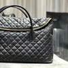 Womens tote clutch Luggage large shopping bags es quilted leather travel bag Luxurys crossbodys handbag keepall bag mens Designer oversized fashion shoulder Bags