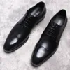 Włoski burgundowy czarny czarny, prawdziwy skórzana sukienka w Oxford Buty Wysokiej jakości koronkowe buty garnituru obuwia ślub formalne buty męskie