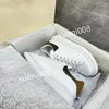 2023nuova moda donna qualità scarpe casual sneaker stringata in pelle di marca scarpe da ginnastica da corsa lettere stampate piatte sneakers