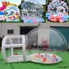 Outdoor Games-activiteiten 5m lang kinderfeest Transparante opblaasbare bubbelbal Iglo-koepeltent met ballonnen Wit bubbelhuis voor buitenfeestevenementen