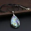 Kedjor Natural Shell Abalone Drop-Shaped Single-Sided Pendant Fashion Högkvalitativ halsband Utsökta gåvor Kedjelängd 45 5 cm