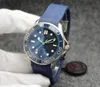 Mens 시계 자동 기계식 시계 Montale Shock Watches 스테인리스 스틸 팔찌 회전 원 투명한 남자 Watch Ice out이있는 42mm 검은 색 다이얼